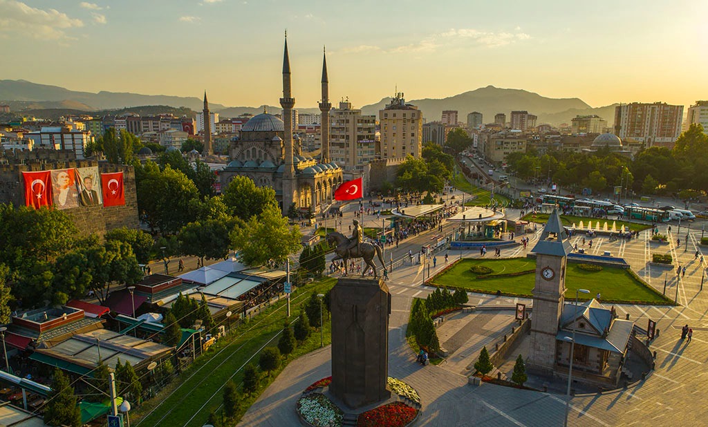 Vefatının 86. yılında Atatürk için 2 dakika boyunca siren çalınacak
